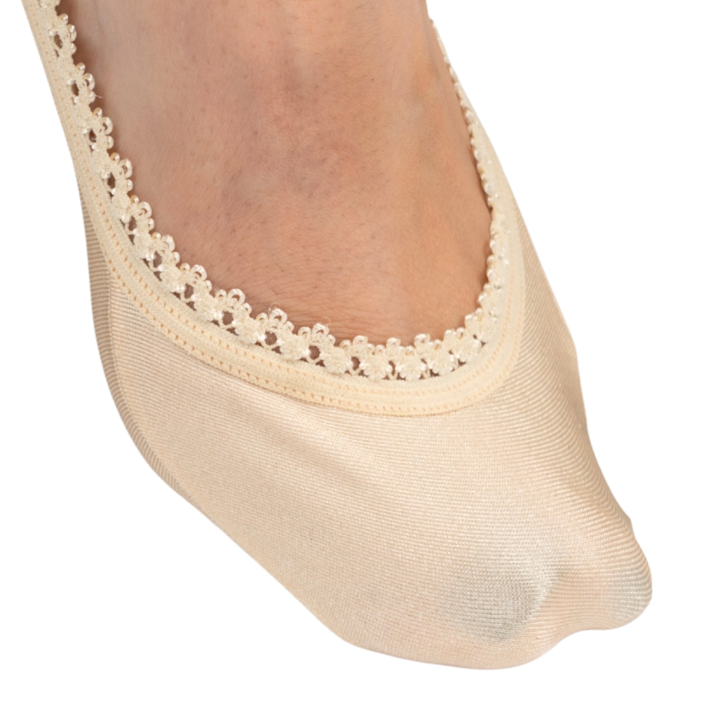 Arnacci beige no show sock close up of lace detail