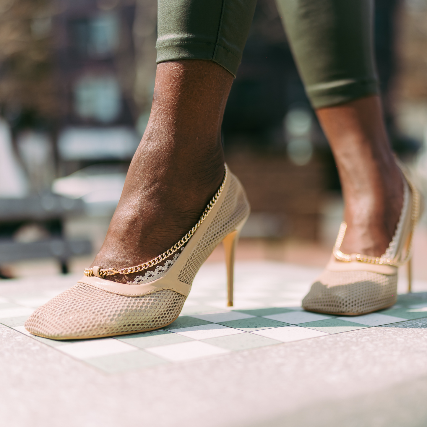 Trendy sand beige no-show footies by Arbella Style - stylish invisible socks for fashion-forward looks